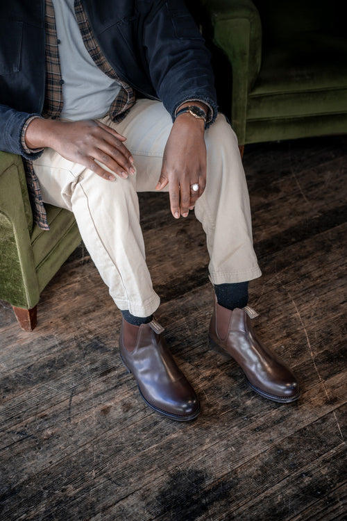 Lifestyle Men 1 image of Blundstone Men's Heritage #157 in Brown