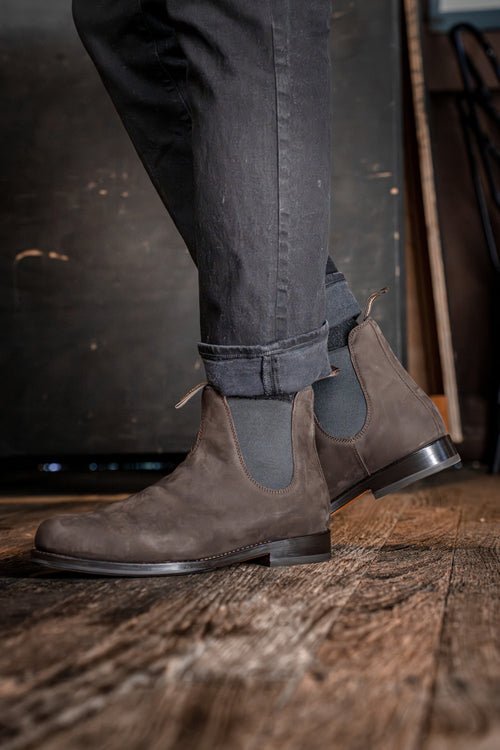 Lifestyle Men 10 image of Blundstone Men's Heritage #159 in Chocolate