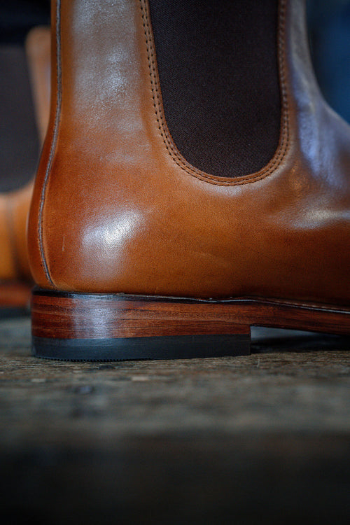 Lifestyle Men 3 image of Blundstone Men's Heritage #158 in Chestnut