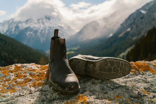Lifestyle Men 4 image of Blundstone Men's Dress #062 in Stout Brown