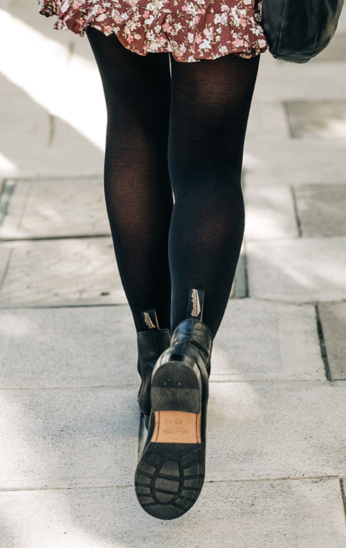 Lifestyle Women 5 image of Blundstone Women's Heritage #153 in Black