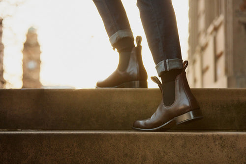 Lifestyle Men 5 image of Blundstone Men's Heritage #155 in Brown