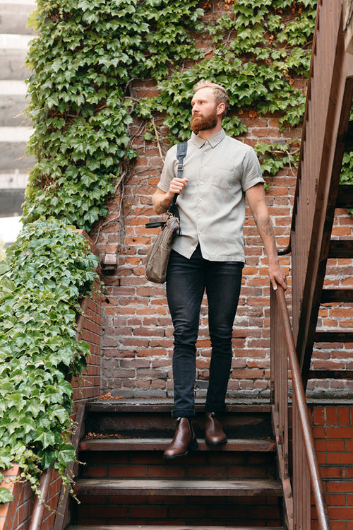 Lifestyle Men 9 image of Blundstone Men's Dress #1900 in Chestnut Brown