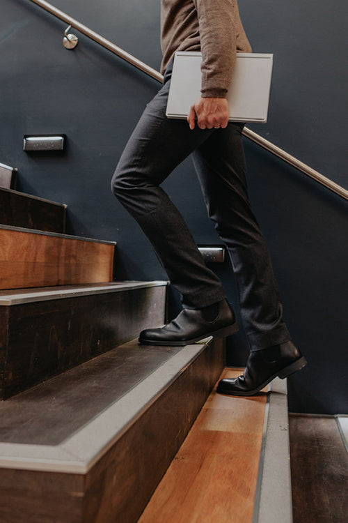 Lifestyle Men 2 image of Blundstone Men's Dress #1901 in Black