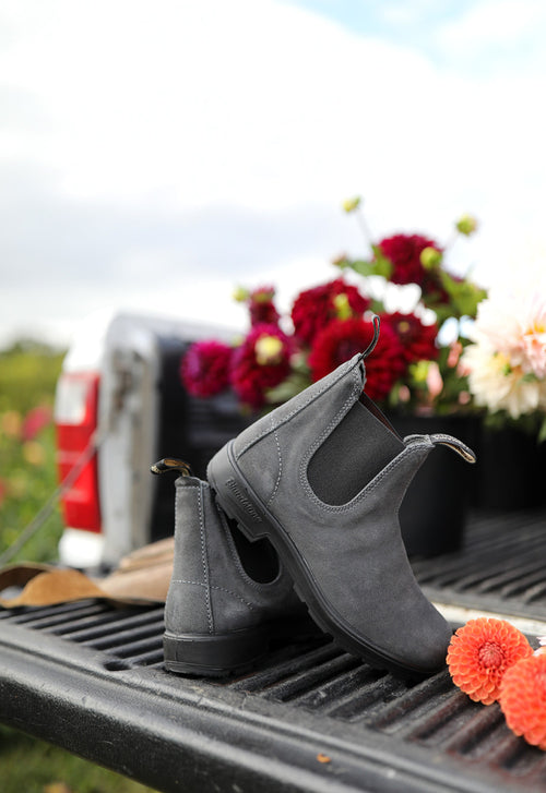 Lifestyle Men 6 image of Blundstone Men's Originals #1910 in Steel Grey