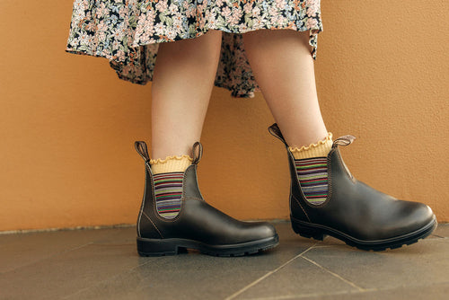 Lifestyle Women 9 image of Blundstone Women's Originals #1409 in Stout Brown / Stripes