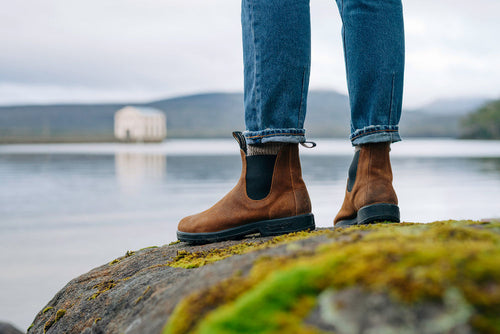 Lifestyle Men 1 image of Blundstone Men's Originals #1911 in Tobacco