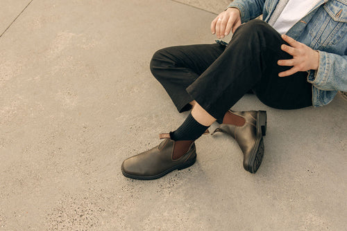 Lifestyle Men 9 image of Blundstone Men's Dress #062 in Stout Brown