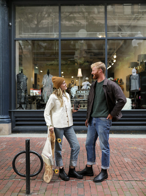 Lifestyle Women 8 image of Blundstone Women's Originals #2115 in Black