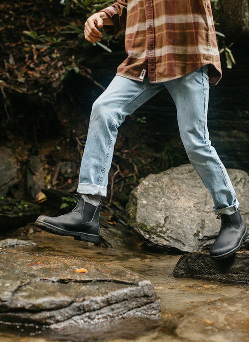 Lifestyle Men 3 image of Blundstone Men's Originals #510 in Black