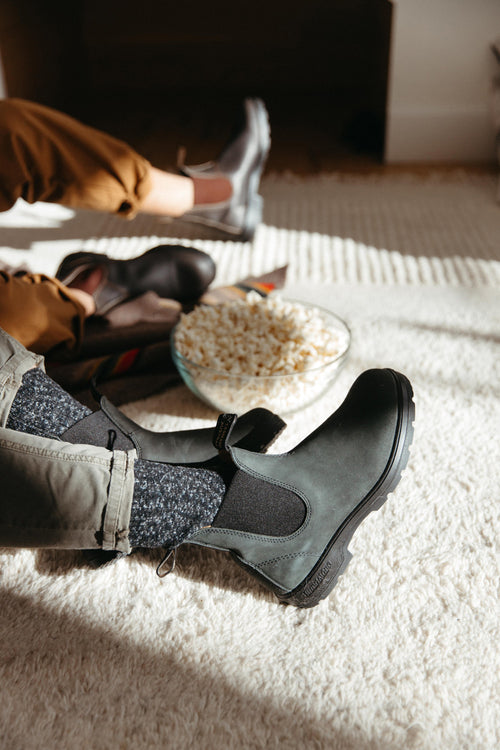 Lifestyle Women 2 image of Blundstone Women's Classics #587 in Rustic Black